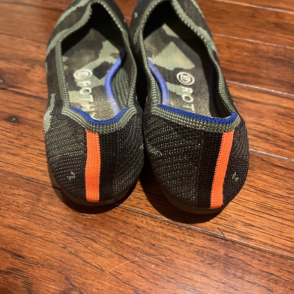 Rothy’s. The Point. Camo. - Picture 3 of 3